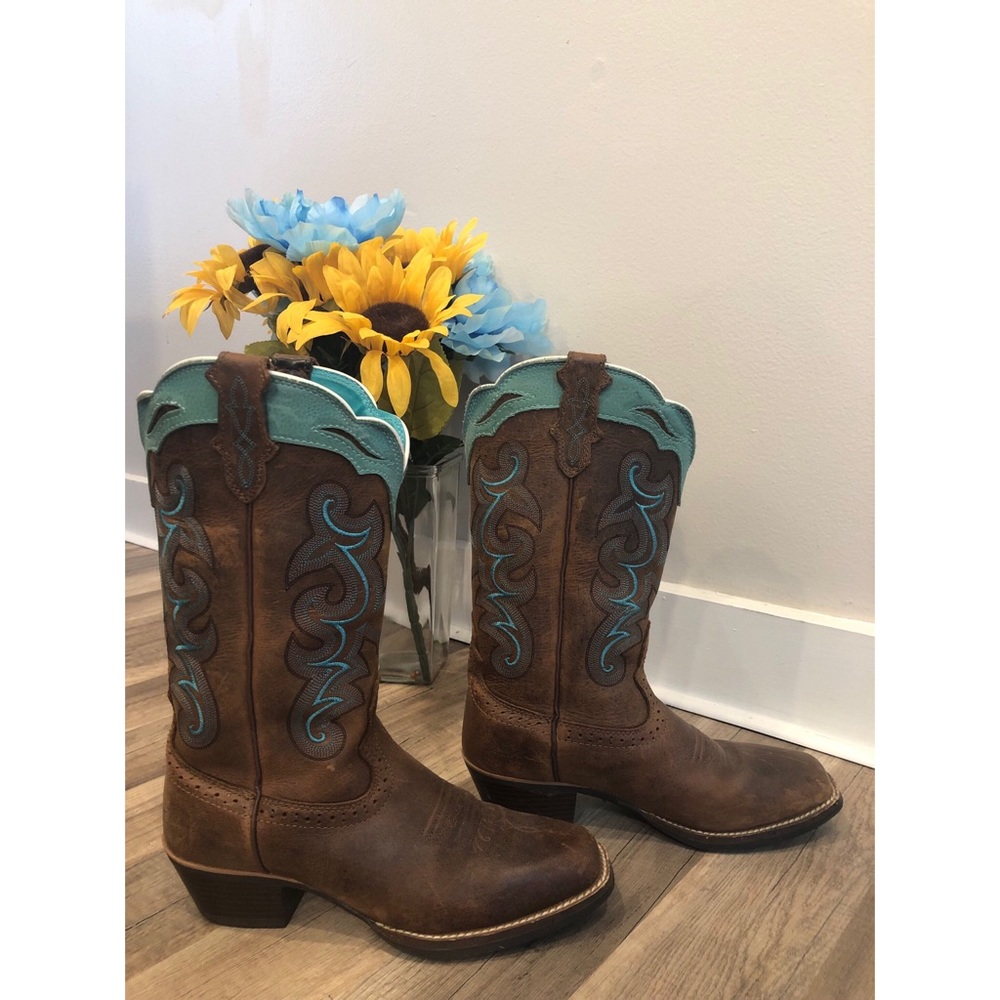Justin Western women’s boot Size 8
